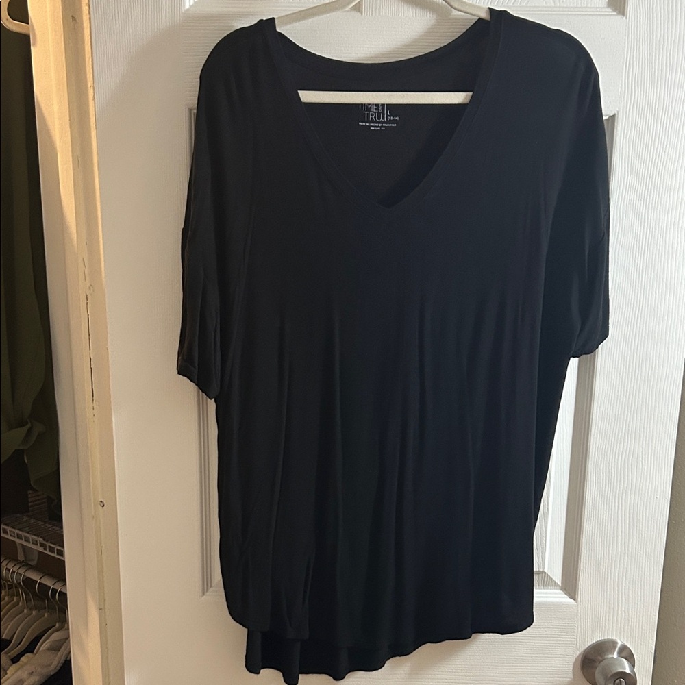 Torrid Black Short Sleeve V-Neck Tee
